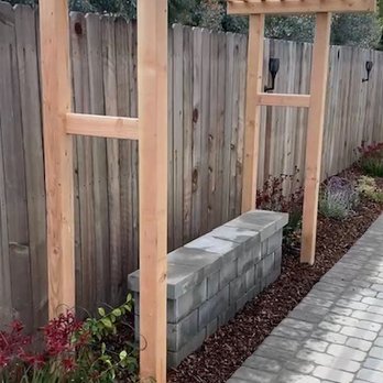 Natural Aspect Gardenscape - pergola and fence installed - Landscaping Near Me