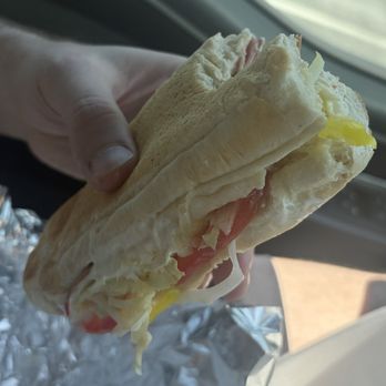 Barefoot's Sandwich Shoppe - Italian - Sandwiches Near Me - Elizabethtown, North Carolina Barefoot's Sandwich Shoppe - Italian - Sandwiches Near Me - Elizabethtown, North Carolina