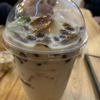 September - Rainbow jasmine milk tea. There isn't any drink like this anywhere! Nom!! - Ice Cream & Frozen Yogurt Near Me - Westminster, California