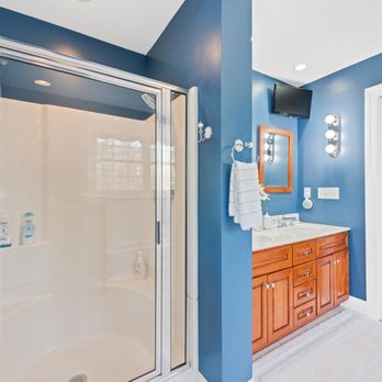 Polished housekeepers - Spic and span! - Home Cleaning Near Me - Derry, New Hampshire Polished housekeepers - Spic and span! - Home Cleaning Near Me - Derry, New Hampshire