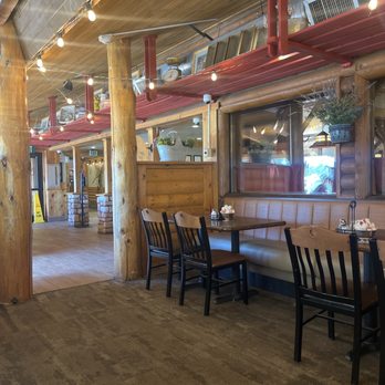 Ruby's Inn Restaurant - American Near Me - Bryce Canyon, Utah