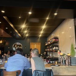 Unidos Restaurant & Wine Bar - Inside