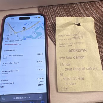 Slapfish - Order placed on Door Dash (left) vs Order Ticket from Slapfish (on right) - Seafood Near Me - Hilton Head Island, South Carolina Slapfish - Order placed on Door Dash (left) vs Order Ticket from Slapfish (on right) - Seafood Near Me - Hilton Head Island, South Carolina