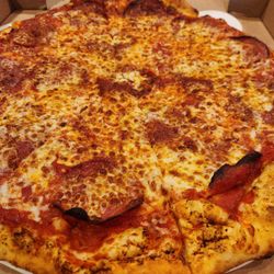 The Pizza Pie Guys - XL pepperoni pizza