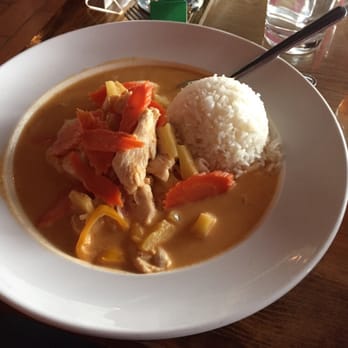 Tara Thai Kitchen - Pineapple Curry. My regular favorite along with the Tom Yum soup. - Thai Near Me - El Paso, Texas
