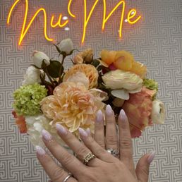Dip manicure at NuMe Nails