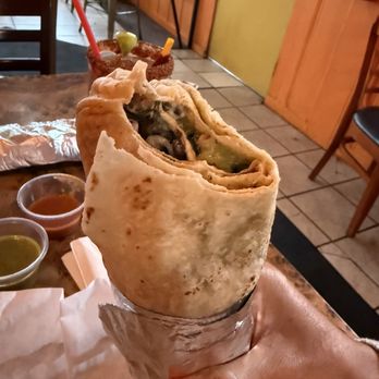 Chile Jalapeno Taqueria - Super burrito - Mexican Near Me - Oakland, California Chile Jalapeno Taqueria - Super burrito - Mexican Near Me - Oakland, California