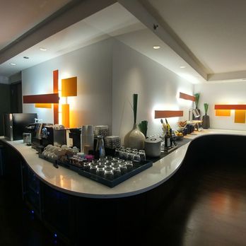 Radisson Blu Aqua Chicago - Business Lounge - Hotels Near Me - Chicago, Illinois Radisson Blu Aqua Chicago - Business Lounge - Hotels Near Me - Chicago, Illinois