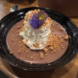 chocolate mousse dessert