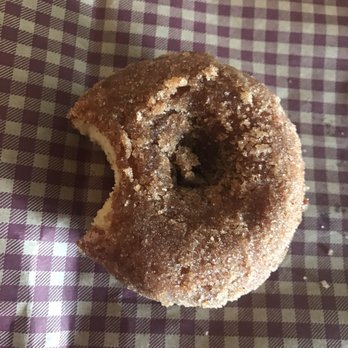 Apple Holler - The cider donuts here are to die for! - American Near Me - Sturtevant, Wisconsin
