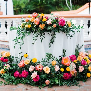 Violette's Flowers - Sweetheart Table // Native Heart Photography - Florists Near Me - San Gabriel, California Violette's Flowers - Sweetheart Table // Native Heart Photography - Florists Near Me - San Gabriel, California