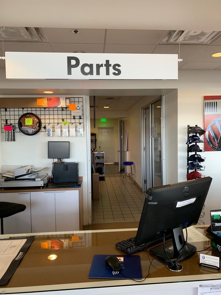 VACAVILLE VOLKSWAGEN 15 Photos & 136 Reviews 721 Orange Dr