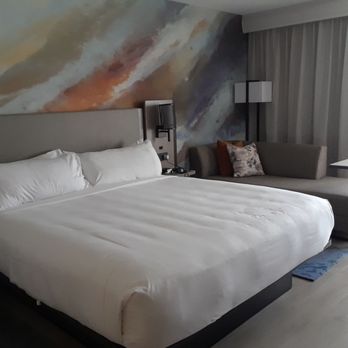 Torrance Marriott Redondo Beach - Bed looked nice, but not as comfy. - Hotels Near Me - Torrance, California Torrance Marriott Redondo Beach - Bed looked nice, but not as comfy. - Hotels Near Me - Torrance, California