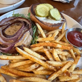 Seabirds Kitchen - Beets Me Burger + Fries - Vegan Near Me - Costa Mesa, California Seabirds Kitchen - Beets Me Burger + Fries - Vegan Near Me - Costa Mesa, California