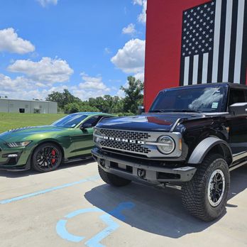 Performance Glass Works - Windshield replacement and recalibration on Ford Bronco - Auto Glass Services Near Me - Gray, Louisiana Performance Glass Works - Windshield replacement and recalibration on Ford Bronco - Auto Glass Services Near Me - Gray, Louisiana