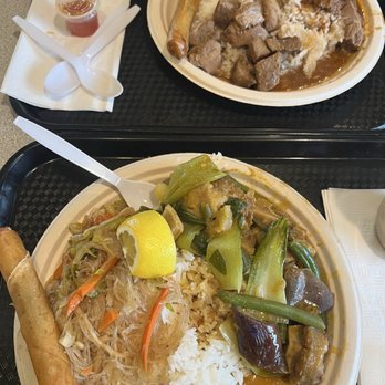 Maresol Restaurant - Adobo, kare-kare, lumpia, pancit - Filipino Near Me - Lakewood, Washington Maresol Restaurant - Adobo, kare-kare, lumpia, pancit - Filipino Near Me - Lakewood, Washington