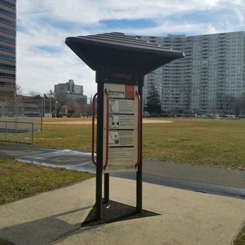 Constitution Park - Workout Station (one of the many around). - Parks Near Me - Fort Lee, New Jersey Constitution Park - Workout Station (one of the many around). - Parks Near Me - Fort Lee, New Jersey
