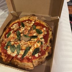 Gordon Ramsay Street Pizza