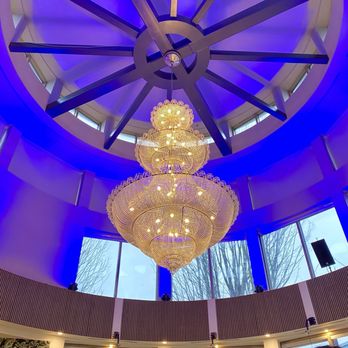 Pho 37 - Big dome with chandelier - Vietnamese Near Me - Richmond, British Columbia