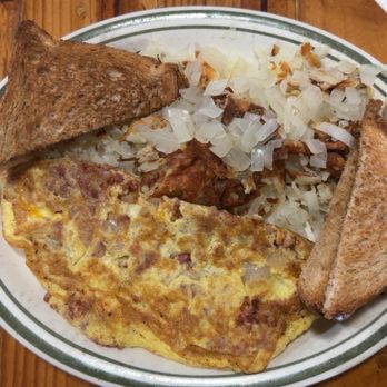 Penman Diner - Corned Beef Hash Omelette - Breakfast & Brunch Near Me - Jacksonville Beach, Florida Penman Diner - Corned Beef Hash Omelette - Breakfast & Brunch Near Me - Jacksonville Beach, Florida