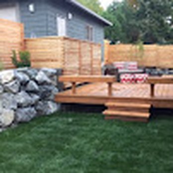 Eagle Rock Landscaping - Residential Back Yard Rockery and Deck - Masonry/Concrete Near Me - Seattle, Washington