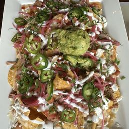 Carnitas nachos