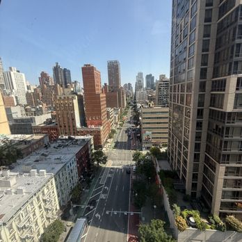Roosevelt Island Tramway - Public Transportation Near Me - New York, New York Roosevelt Island Tramway - Public Transportation Near Me - New York, New York