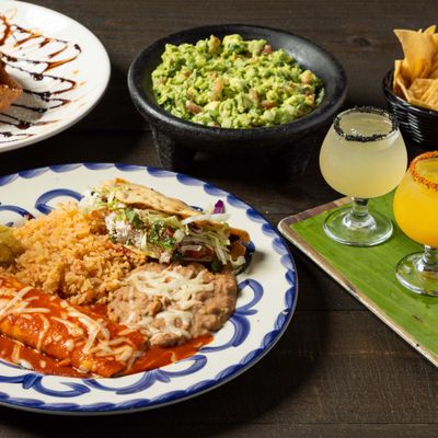 El Torito by null