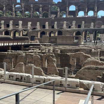 Colosseum - Landmarks & Historical Buildings Near Me - Rome, RM
