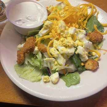 Texas Roadhouse - House Salad with ranch dressing - Barbeque Near Me - Tracy, California Texas Roadhouse - House Salad with ranch dressing - Barbeque Near Me - Tracy, California