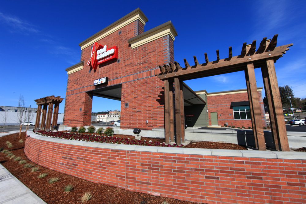 RED CANOE CREDIT UNION Updated October 2024 400 Allen St, Kelso, Washington Banks & Credit