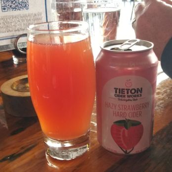 Everybody's Brewing - Brewpubs Near Me - White Salmon, Washington Everybody's Brewing - Brewpubs Near Me - White Salmon, Washington