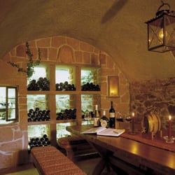 Weinhaus Hagenfeld - Weinkeller