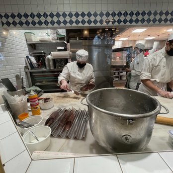American Bounty Restaurant - Students preparing lunch - New American Near Me - Hyde Park, New York