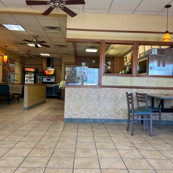 Subway - a view of the inside of a restaurant - Sandwiches Near Me - Dalton, Georgia Subway - a view of the inside of a restaurant - Sandwiches Near Me - Dalton, Georgia