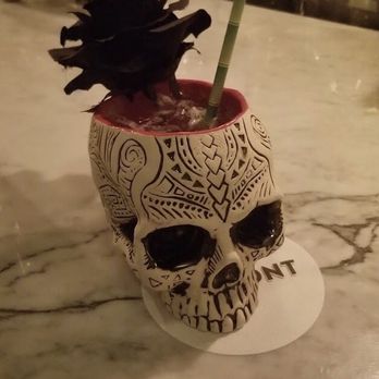 Belmont - Cocktail fancy skull - Cocktail Bars Near Me - Seattle, Washington