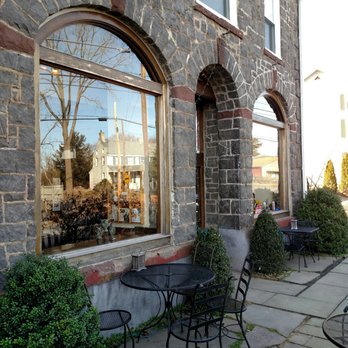 Brig O'Doon Coffee House - Front Patio/Porch - Coffee & Tea Near Me - Ottsville, Pennsylvania Brig O'Doon Coffee House - Front Patio/Porch - Coffee & Tea Near Me - Ottsville, Pennsylvania