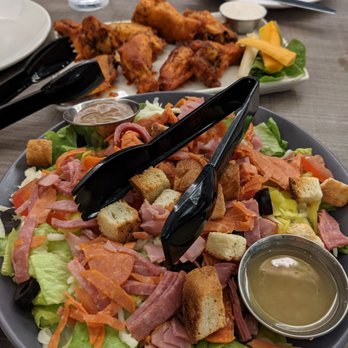 Picazzo's - Hot wings and Italian chopped salad - Gluten-Free Near Me - Gilbert, Arizona Picazzo's - Hot wings and Italian chopped salad - Gluten-Free Near Me - Gilbert, Arizona