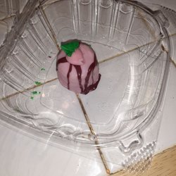 Eden Fresh Market - Valentine Srawberry Teacups - delicious and reasonable