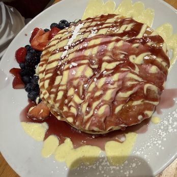 Wildberry Pancakes and Cafe - Pancakes Near Me - Chicago, Illinois Wildberry Pancakes and Cafe - Pancakes Near Me - Chicago, Illinois