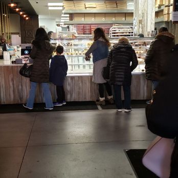 Molly's Cupcakes - Naperville - Cozy little place... - Cupcakes Near Me - Naperville, Illinois