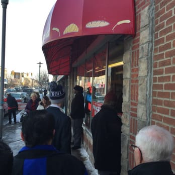 New Palace Bakery - Fat Tuesday line - Bakeries Near Me - Hamtramck, Michigan New Palace Bakery - Fat Tuesday line - Bakeries Near Me - Hamtramck, Michigan