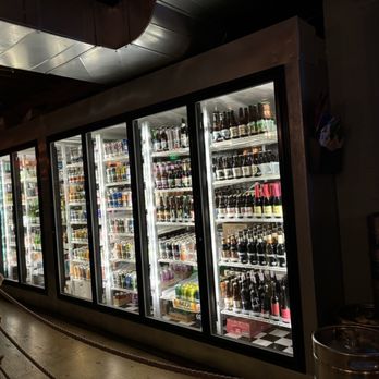 Piñon Bottle - Beer Bar Near Me - Reno, Nevada Piñon Bottle - Beer Bar Near Me - Reno, Nevada