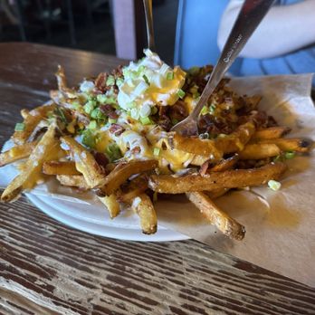 Loretta's Northwesterner - Irish nachos - Dive Bars Near Me - Seattle, Washington Loretta's Northwesterner - Irish nachos - Dive Bars Near Me - Seattle, Washington