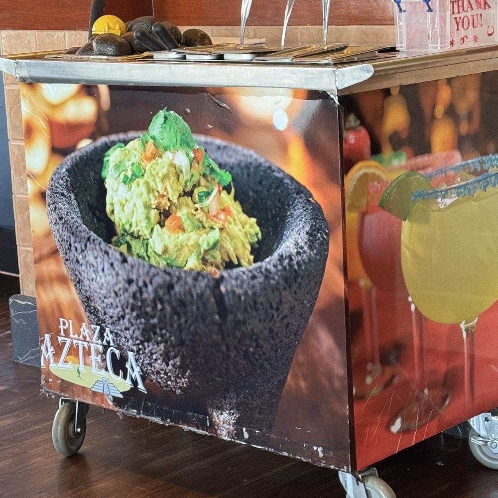 Plaza Azteca - Guacamole bar. Wonder if it sits all day? Good service. Disappointing food - Mexican Near Me - Evesham, New Jersey Plaza Azteca - Guacamole bar. Wonder if it sits all day? Good service. Disappointing food - Mexican Near Me - Evesham, New Jersey