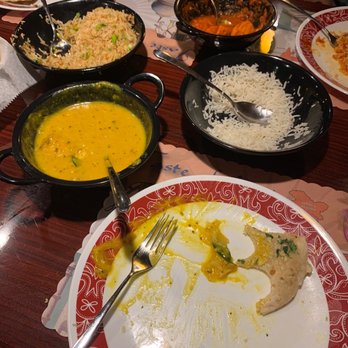 Curry and Kabab - c 12. chicken mango curry (yellow bowl) c 2. chicken vindaloo (red sauce bowl) r 7. vegetable fried rice - Indian Near Me - Port Charlotte, Florida