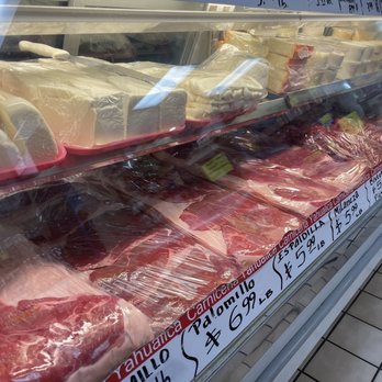 Carniceria Yahualica - a display of meat - Meat Shops Near Me - Canoga Park, California Carniceria Yahualica - a display of meat - Meat Shops Near Me - Canoga Park, California