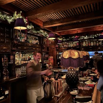 Armitage Alehouse - Pubs Near Me - Chicago, Illinois Armitage Alehouse - Pubs Near Me - Chicago, Illinois