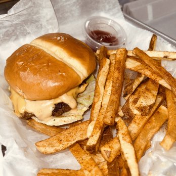 7five7taste restaurant n lounge - a hamburger and french fries - Seafood Near Me - Chesapeake, Virginia