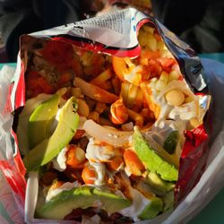 Nachos with eve-ery-thingggg
